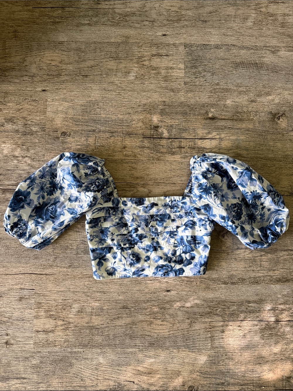 Abercrombie Blue Floral Puff-Sleeve Crop Top
